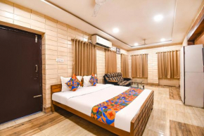 FabExpress Golden Suites - Nr Park Circus 7 point